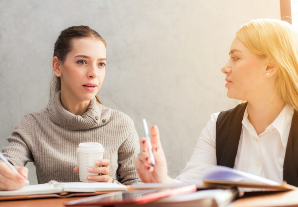 Spotkanie wsparcia dla rodzin osób starszych organizowane przez Stowarzyszenie Syntonia