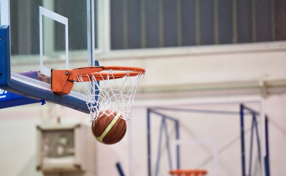 Nowa hala sportowa dla uczniów Szkoły Podstawowej nr 264 stanowi przykład inwestycji w edukację fizyczną