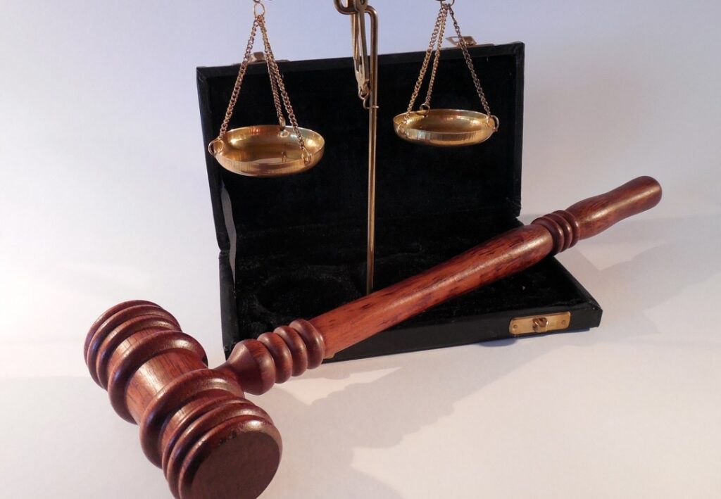 Nielegalny handel tytoniem na ochockim targowisku