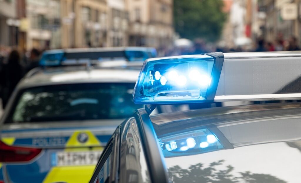 Dzielnicowi z Komisariatu Policji Warszawa Ursus zatrzymali mężczyznę poszukiwanego listem gończym