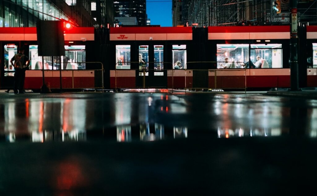 Pierwsza podziemna trasa tramwajowa w Warszawie gotowa w 2026 roku