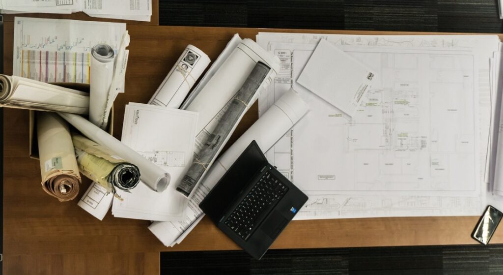 Miasto staje się właścicielem działki przy ul. Dzieci Warszawy 42, na której znajduje się część budynku szkoły