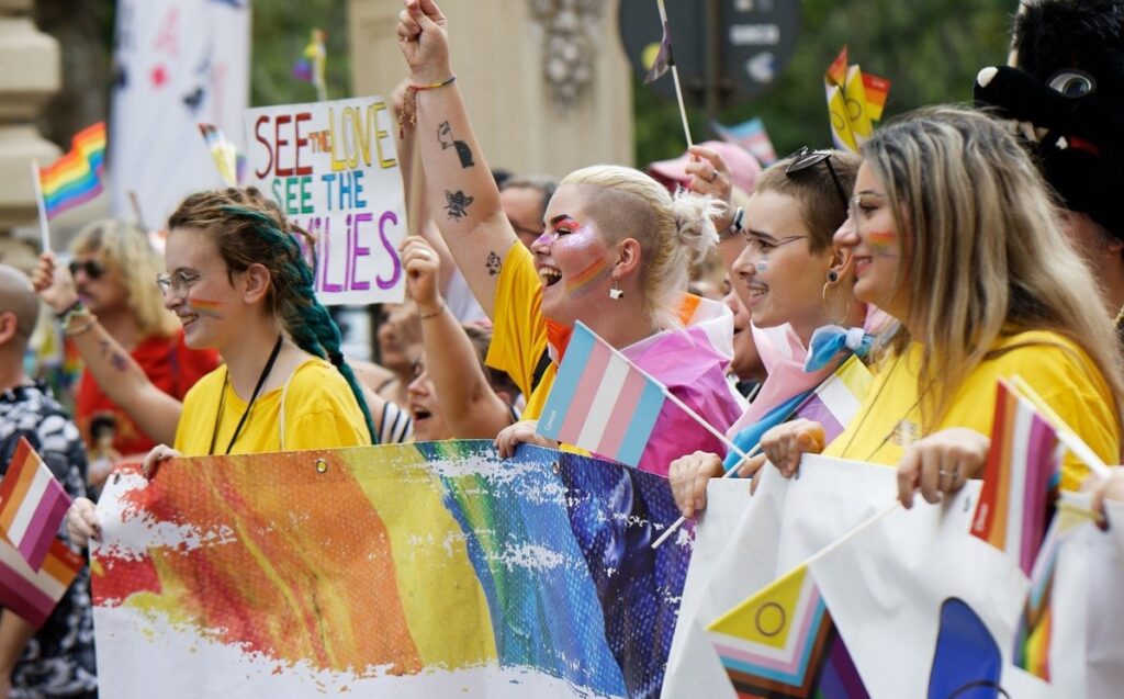 Promowanie różnorodności: Maj 2024 to miesiąc różnorodności w Warszawie