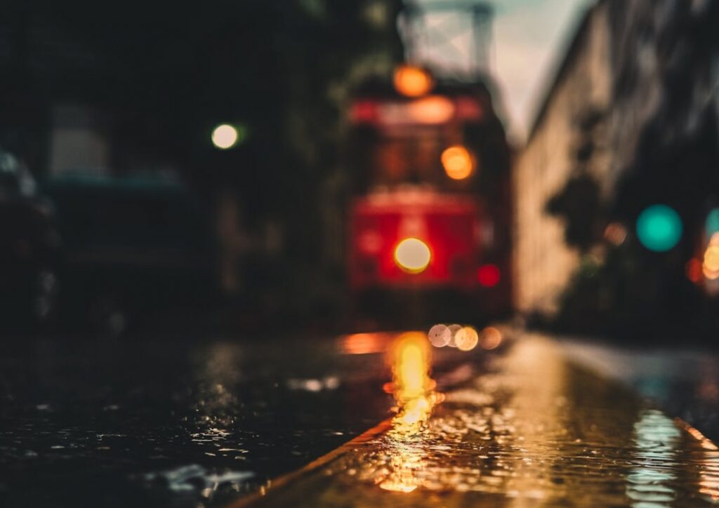 Nowoczesna zajezdnia tramwajowa na Annopolu w Warszawie bliska ukończenia