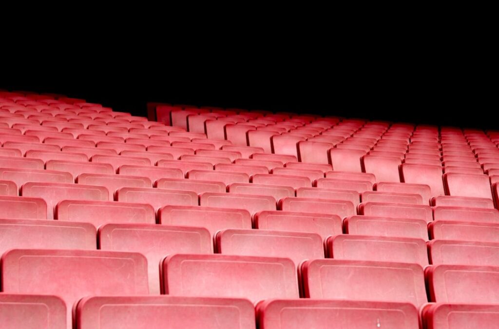 Fascynujący świat teatralnych bajek ożywa każdej niedzieli wakacji