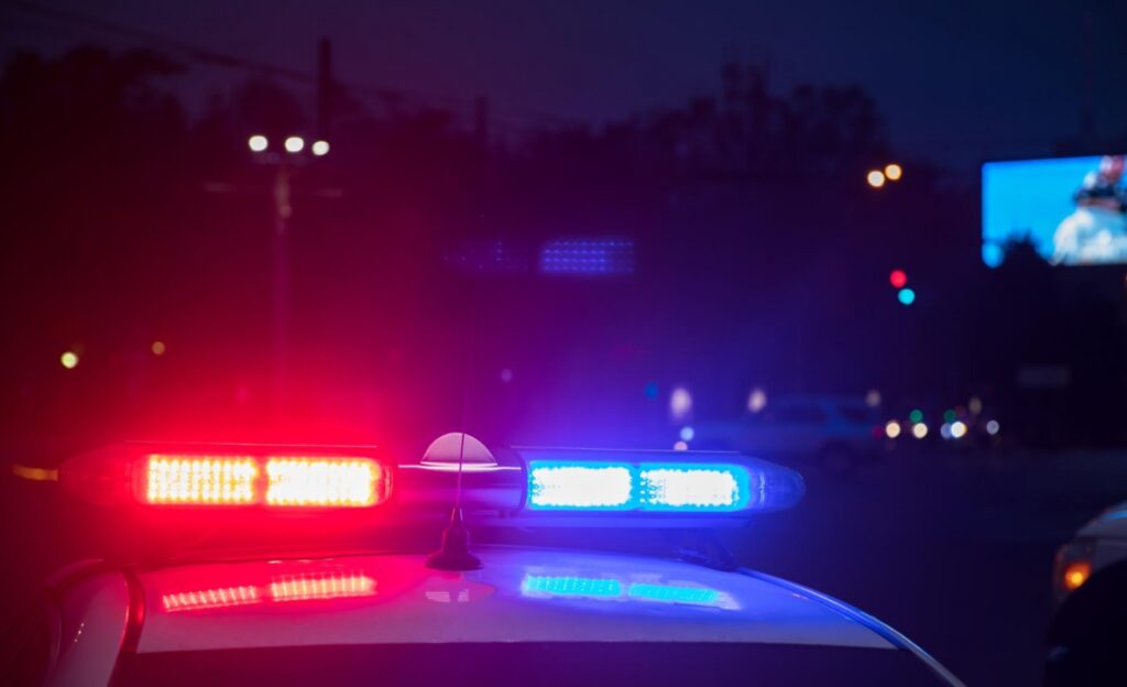 Upalne dni wakacji: Policja apeluje o ostrożność i przestrzeganie zasad bezpieczeństwa