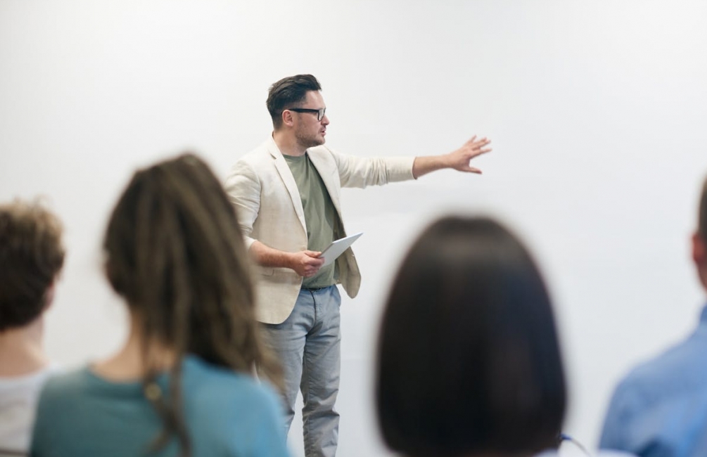 Coroczna uroczystość integracyjna "Jesień na Prawniczej" w Środowiskowym Domu Samopomocy w Ursusie