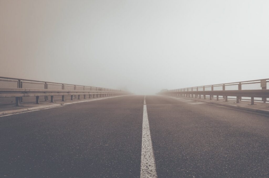 Zdemaskowanie kobiety, która prowadziła samochód będąc mocno nietrzeźwą i będąc posiadaczką skradzionych dóbr