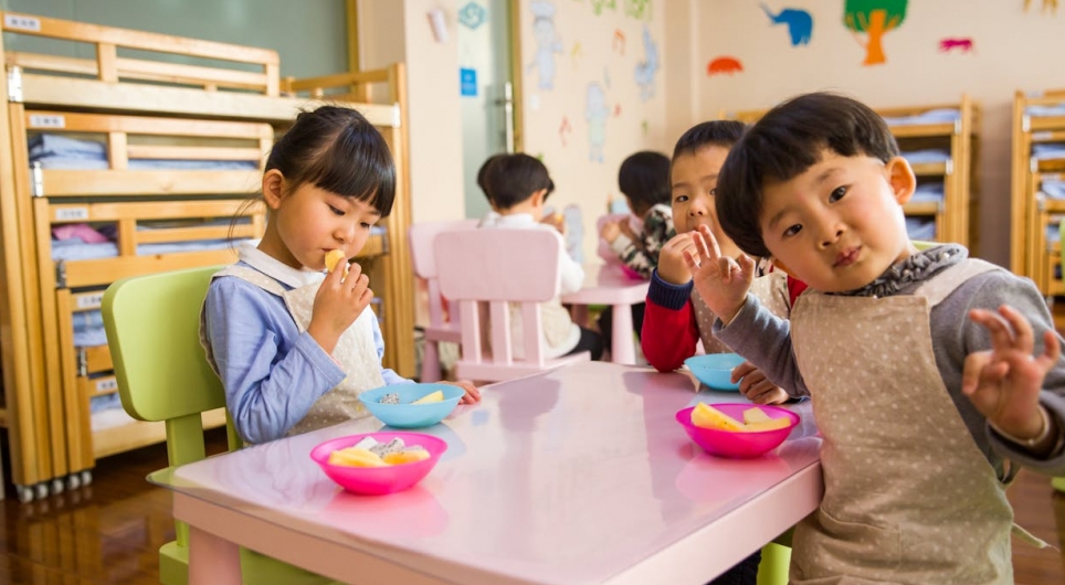 Uroczystość pełna patriotyzmu i talentów przedszkolaków w Przedszkolu nr 137