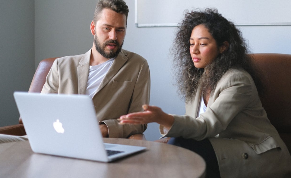 Podpisanie umowy na II etap budowy dojazdów do wiaduktu w ramach trasy ekspresowej POW