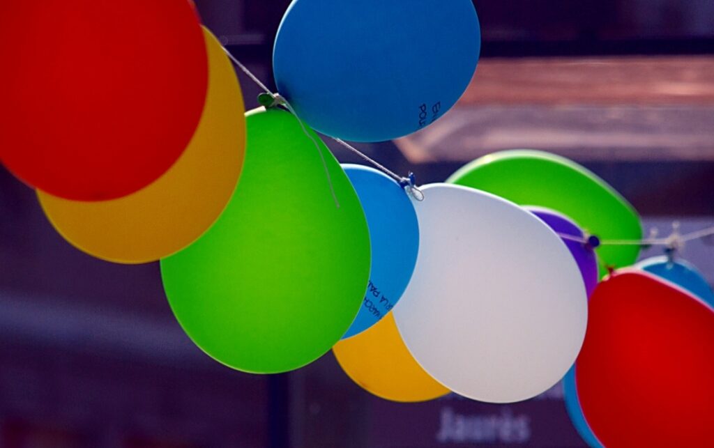 Magiczny bal karnawałowy dla dzieci w Szkoły Podstawowej nr 382 w Ursusie