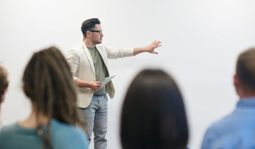 Spotkanie dotyczące bezpieczeństwa mieszkańców Dzielnicy Ursus w RSM Ursus